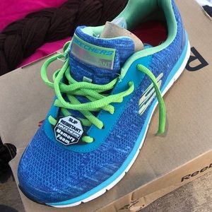 Skechers Women’s Non-Slip Work Shoes